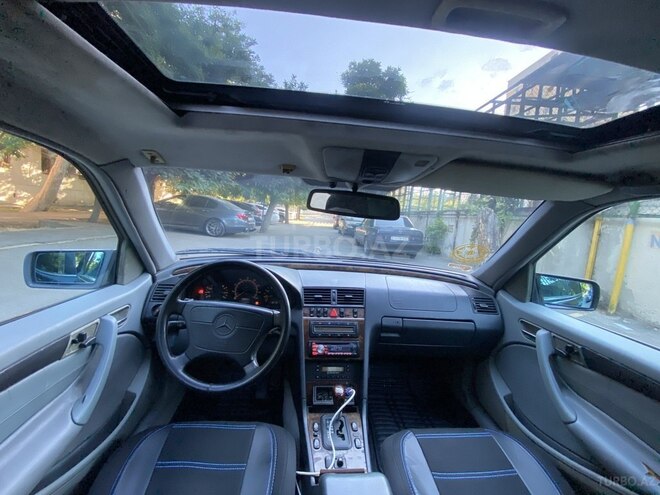 Mercedes C 240-4