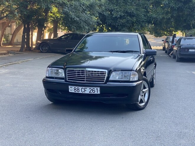 Mercedes C 240-16