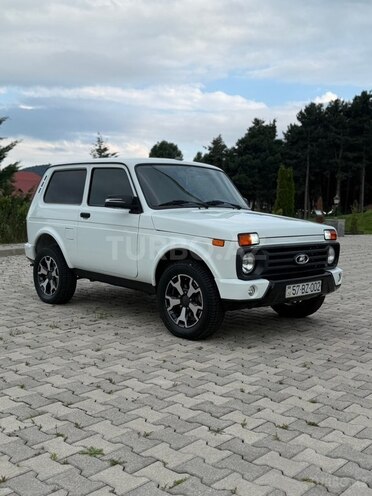 LADA (VAZ) Niva-3