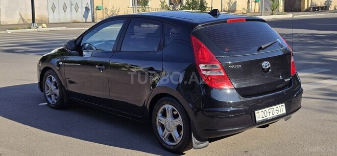 Hyundai i30-10