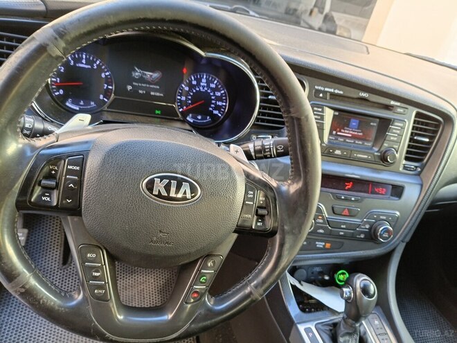 Kia Optima-3