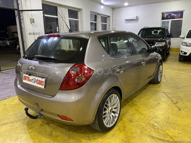 Kia Ceed-3