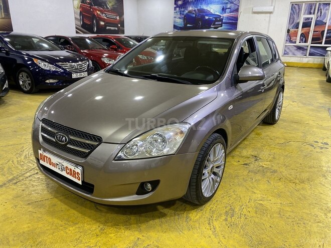 Kia Ceed-2