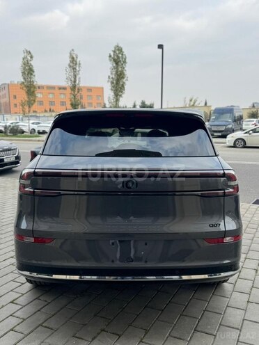 Changan Qiyuan Q07-4