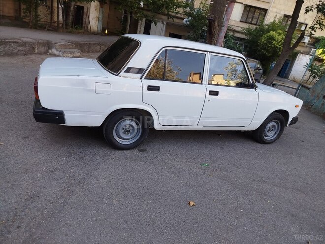 LADA (VAZ) 2107-13