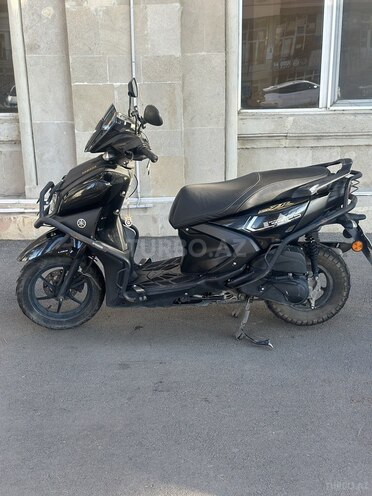 Yamaha RayZR Street Rally 125-4