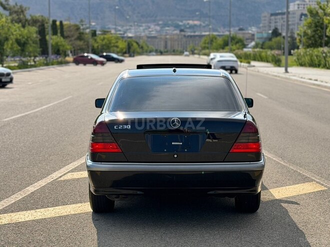 Mercedes C 230-4