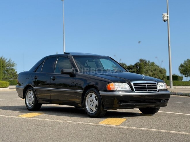 Mercedes C 230-3