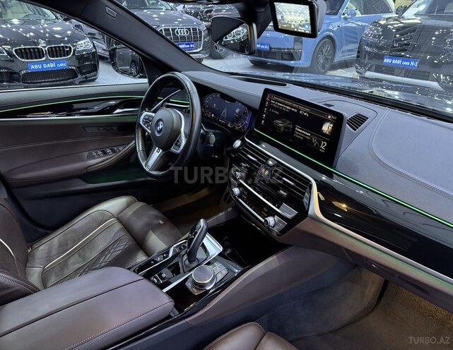 BMW 530e-9