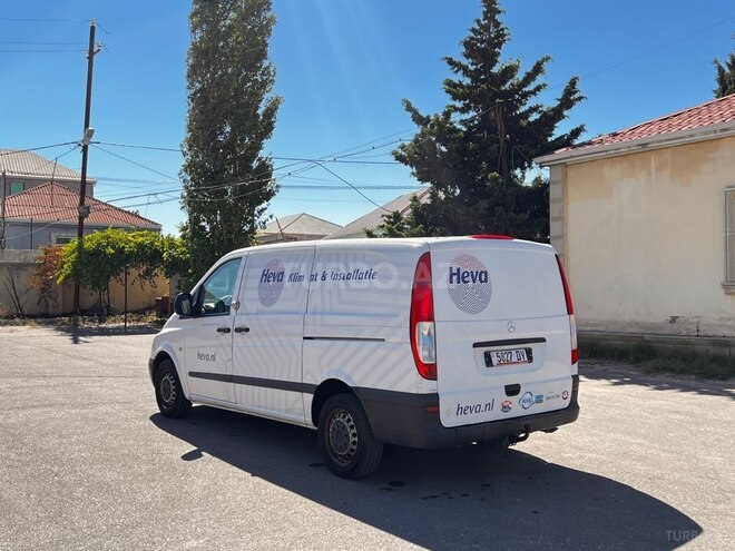 Mercedes Vito-2