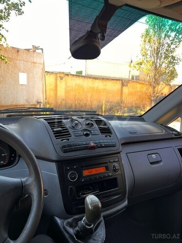 Mercedes Vito-16