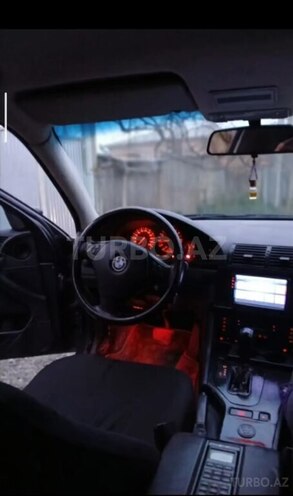 BMW 528-5