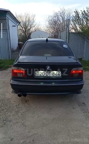 BMW 528-3