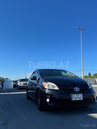 Toyota Prius-1