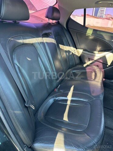 Kia Optima-14