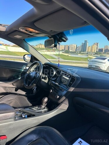 Kia Optima-15
