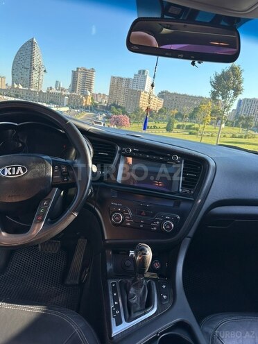 Kia Optima-3