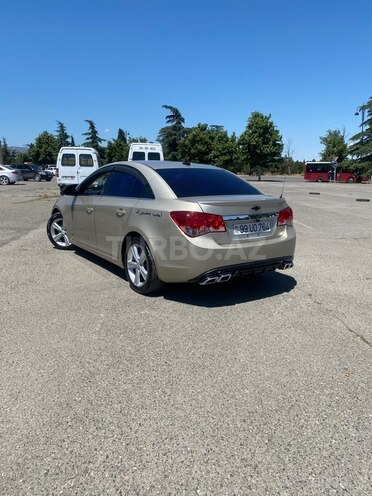 Chevrolet Cruze-5