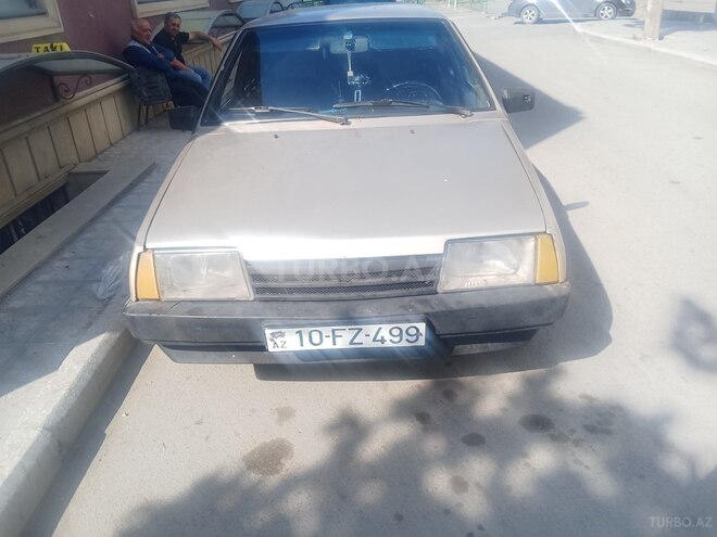 LADA (VAZ) 21099-2