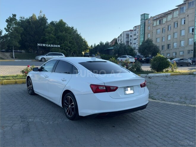 Chevrolet Malibu-2
