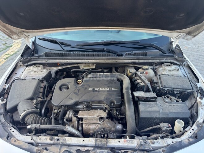 Chevrolet Malibu-7