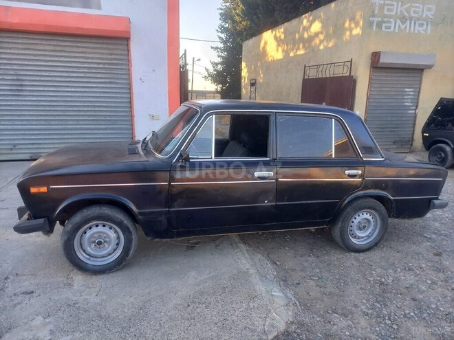 LADA (VAZ) 2106-7