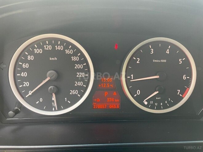 BMW 525-7