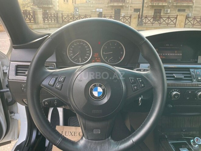 BMW 525-8