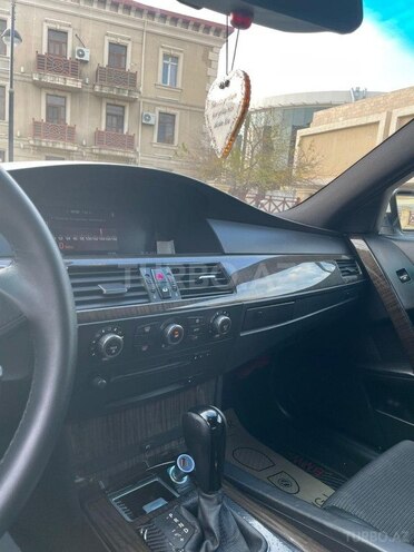 BMW 525-6