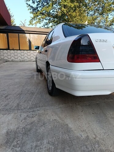 Mercedes C 220-16
