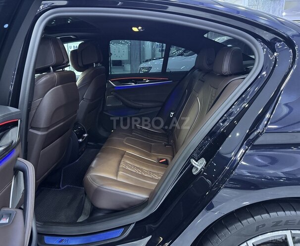 BMW 530e-14