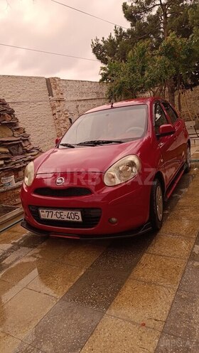 Nissan March-1