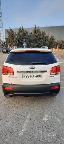 Kia Sorento-2