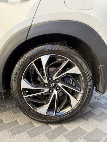 Hyundai Tucson-8