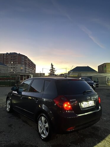 Kia Ceed-9