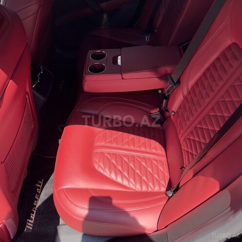 Maserati Ghibli-15