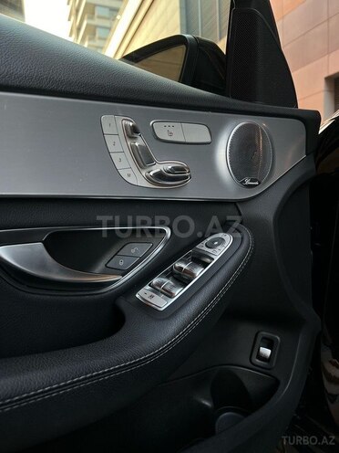 Mercedes C 300-9