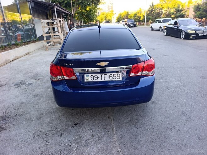 Chevrolet Cruze-7