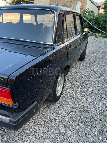 LADA (VAZ) 2107-10