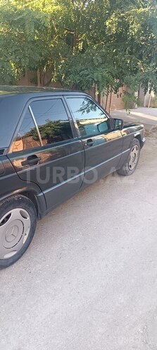 Mercedes 190-6