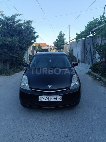 Toyota Prius-1