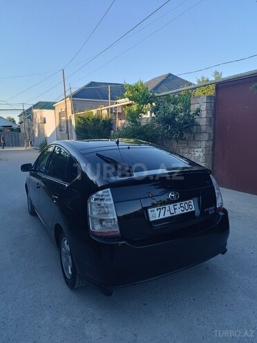 Toyota Prius-9