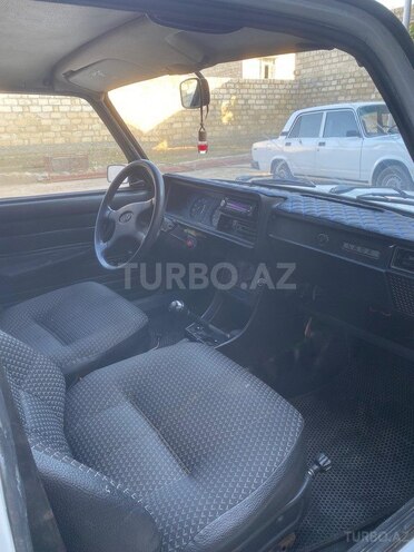 LADA (VAZ) 2107-2