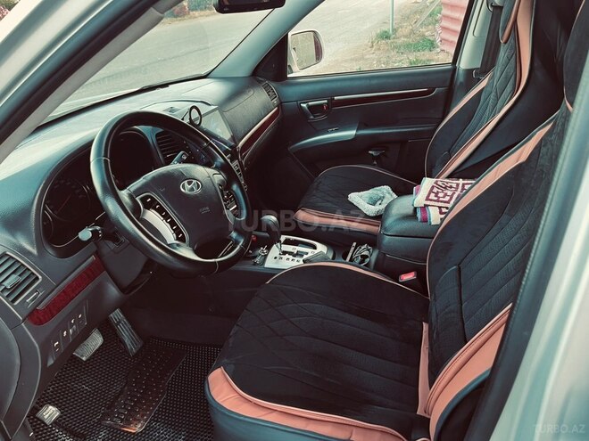 Hyundai Santa Fe-7