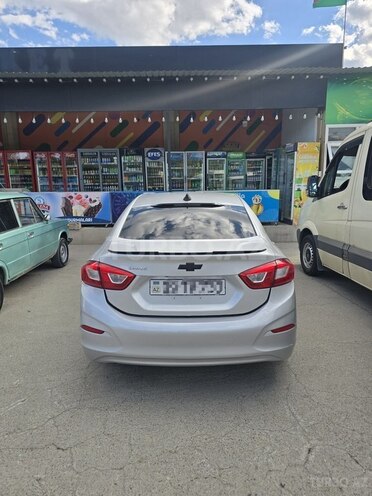 Chevrolet Cruze-3