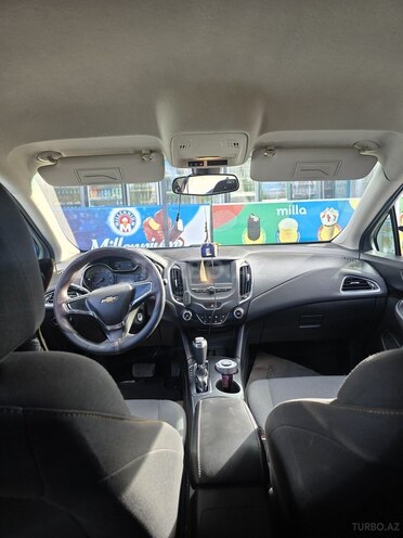 Chevrolet Cruze-7