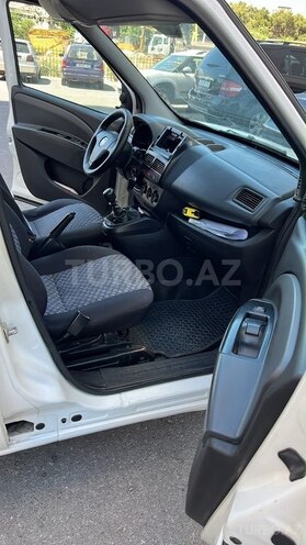 Fiat Doblo-4