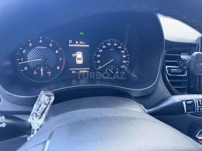 Hyundai Accent-9