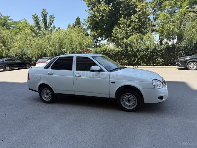 LADA (VAZ) Priora-5