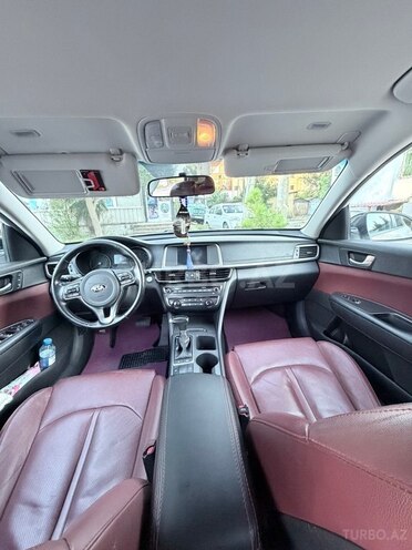 Kia Optima-3